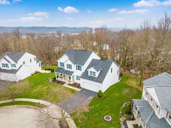 2nd image of 2426 Crestview Woods Ct