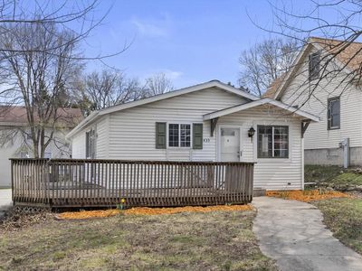 1435 Cleveland AVENUE, Waukesha, WI, 53186