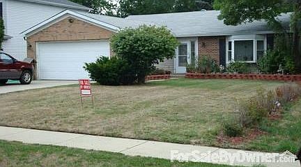 1st image of 1040 W Maplewood Ln