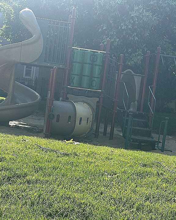 2nd image of 696 W Jordanelle Dr