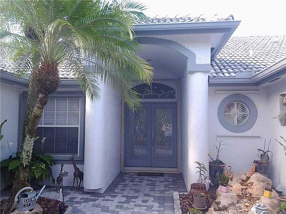 2nd image of 10928 Nashville Dr