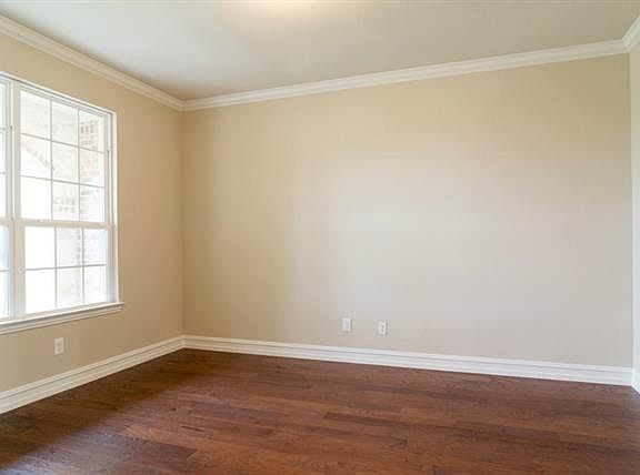 4th image of 6690 Eagle Rock Dr