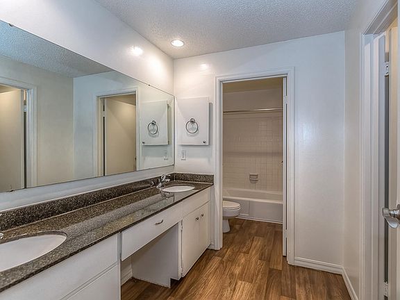 5th image of 6908 W 52nd Pl APT 3B