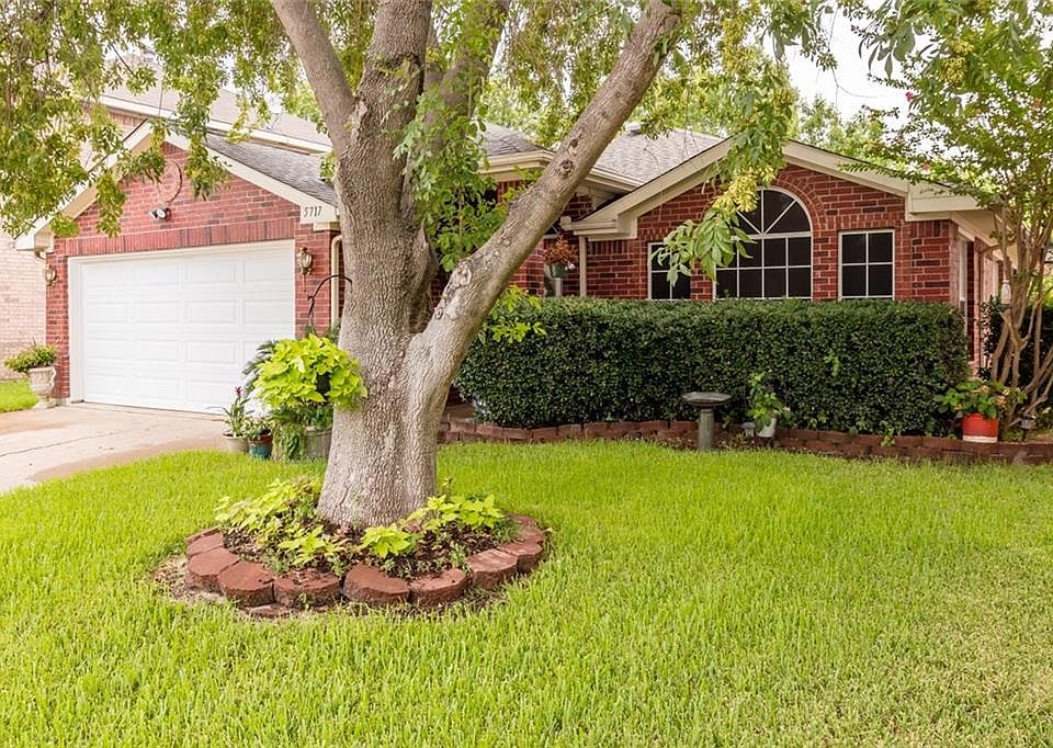 1st image of 5717 Creekhollow Dr