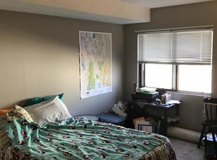 704 E Center St APT 202, Rochester, MN 55904