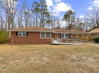 1113 W Mount Dr, Rocky Mount, NC 27803
