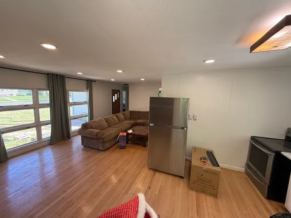 234 Thurber St APT 1, Syracuse, NY 13210
