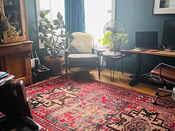 Second bedroom