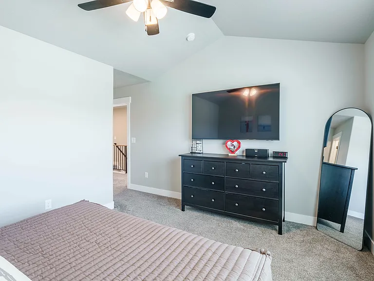 712 N Banner Dr — Photo 16