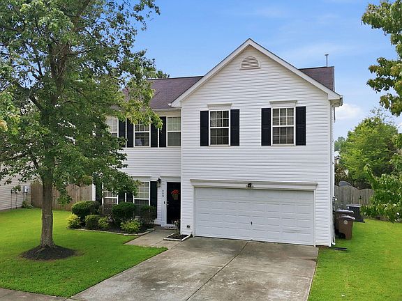 2nd image of 809 Stackhurst Way
