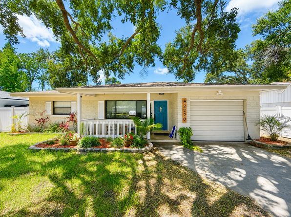 2220 Norman Dr