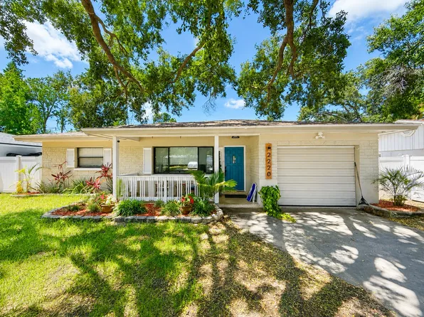 2220 Norman Dr, Clearwater, FL 33765