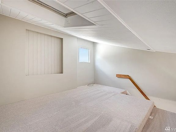 4th image of 6051 137th Ave NE APT 342