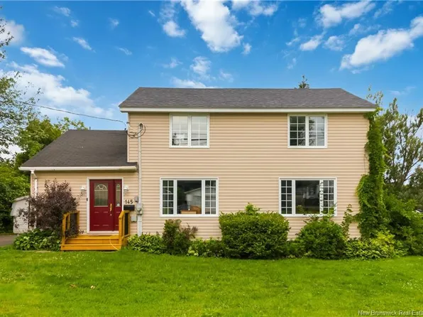 145 Wendell St, Riverview, NB E1B 1J7