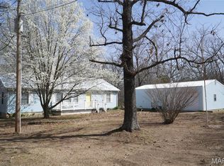13755 Golden View Ln, Lebanon, MO 65536