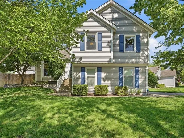 7328 N Oakland Ave, Kansas City, MO 64158