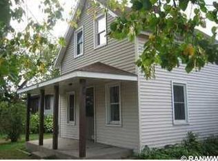 909 N Alvey St, Bruce, WI 54819