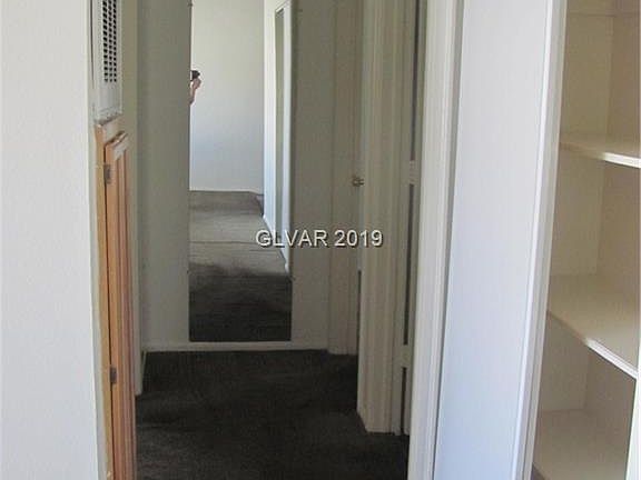 5th image of 2137 Petersham Ct Unit B