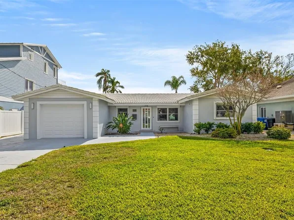 268 Sunlit Cove Dr NE, Saint Petersburg, FL 33702