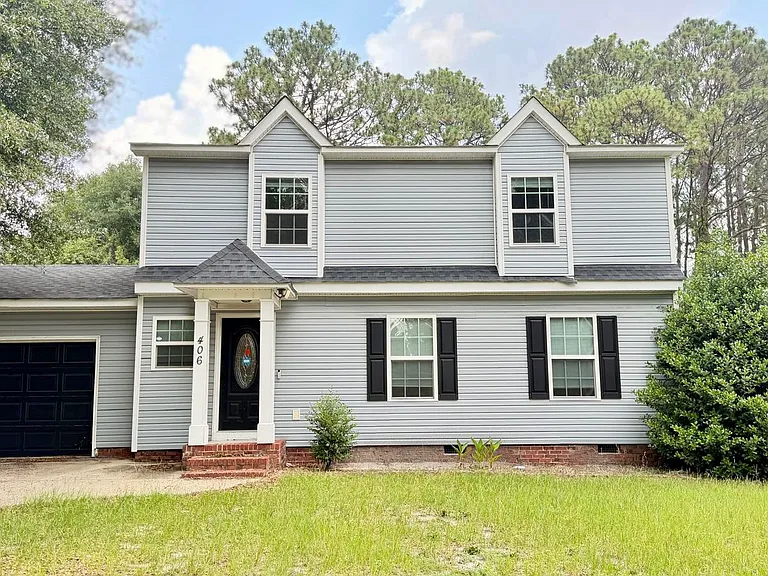 406 Vanguard St — Photo 1