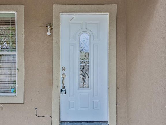 4th image of 4929 Creekmont Dr