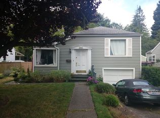 8465 35th Ave SW, Seattle, WA 98126