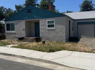 1916 8th St, Redding, CA 96001