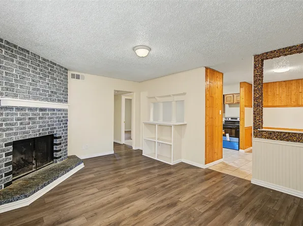 125 Allencrest Dr, White Settlement, TX 76108