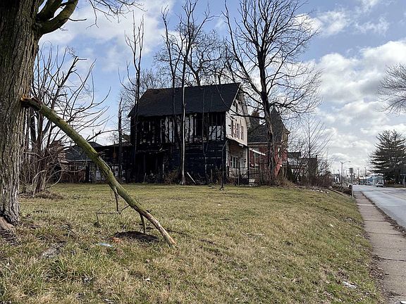 4th image of 520 W Jefferson St #29
