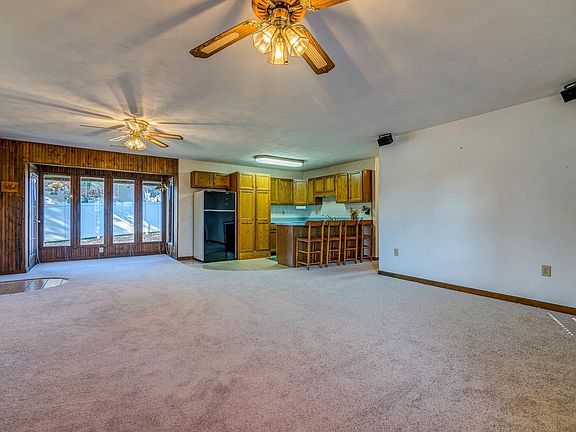 5th image of 706 Greenwich Dr