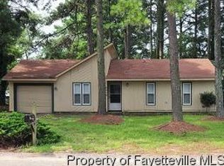 6413 Dunham Dr, Fayetteville, NC 28304