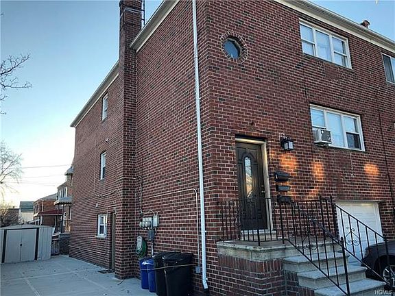 3rd image of 1001 Calhoun Ave