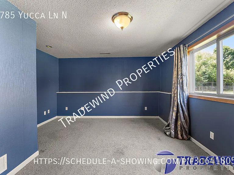 5785 Yucca Ln N — Photo 21
