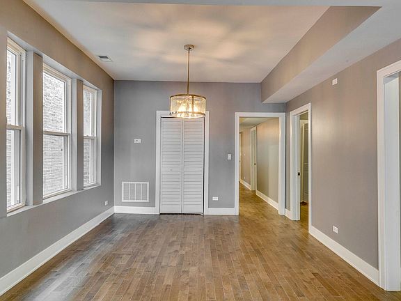 5th image of 3920 N Albany Ave