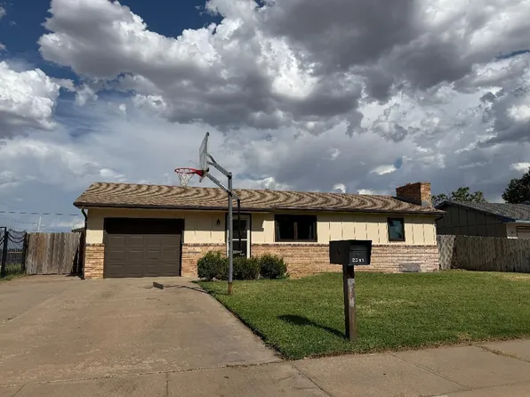 2541 Ridge Rd, Liberal, KS 67901