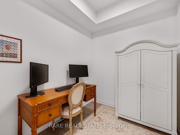 4th image of 280 Howland Ave #331