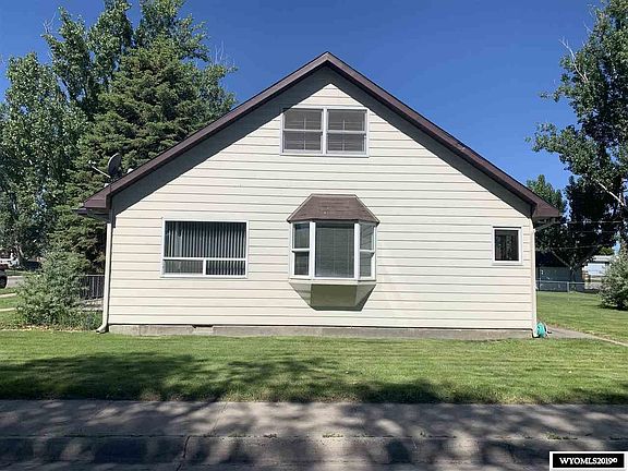 3rd image of 500 8th Ave N