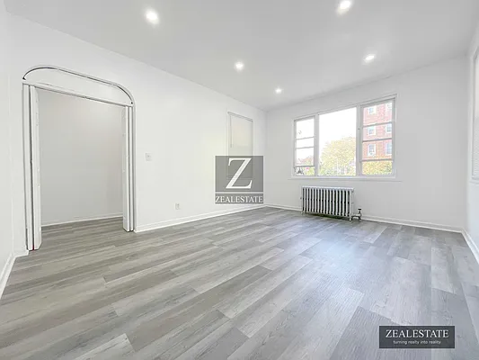 Rented by ZealEstate Group Inc | media 23
