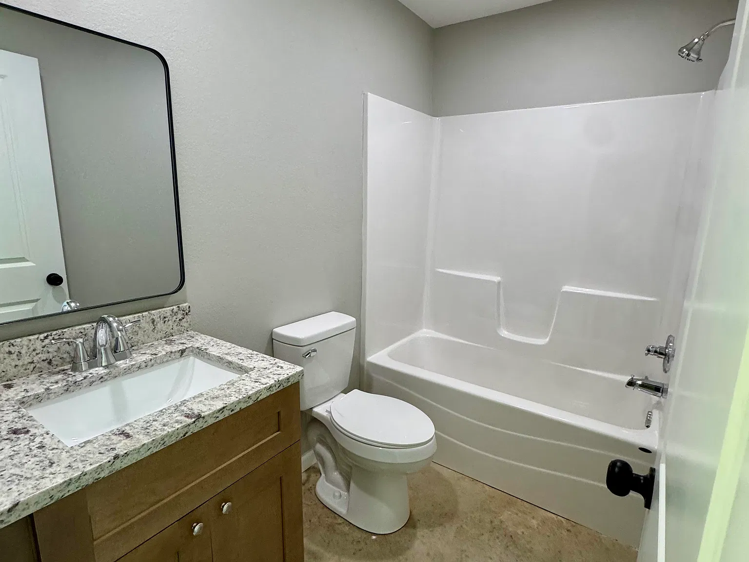 3 bed, 1350 sqft, $1,450 — Photo 4