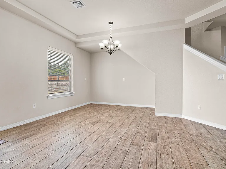 618 Rafael Marmolejo St — Photo 22