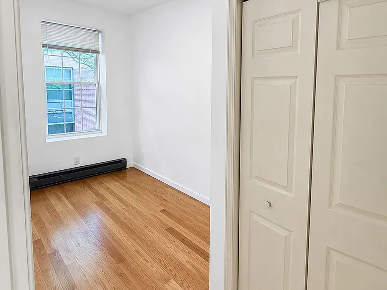 74 Tyler St #C — Photo 24