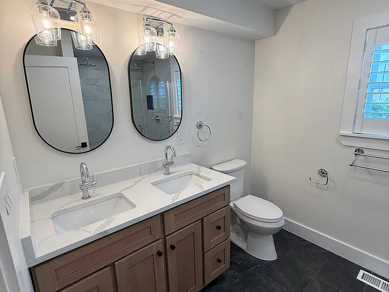 155 W Palmer St — Photo 24
