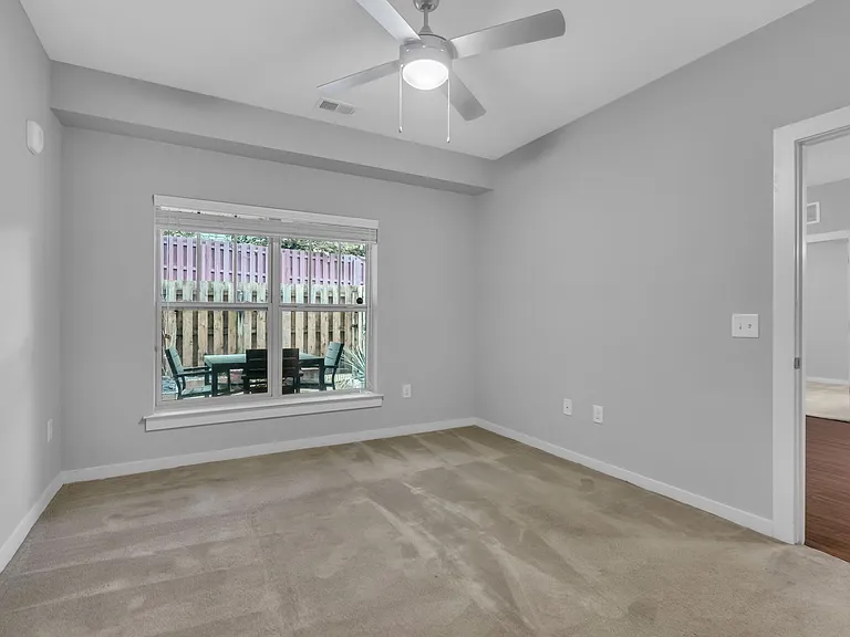 410 Rosedale Ave #105 — Photo 19