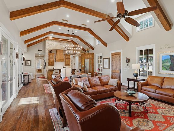 5th image of 100 Morgan Cove