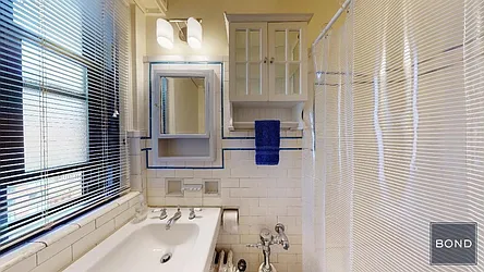 Rented by Bond New York