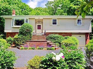 775 Eagle Valley Rd, Tuxedo Park, NY 10987