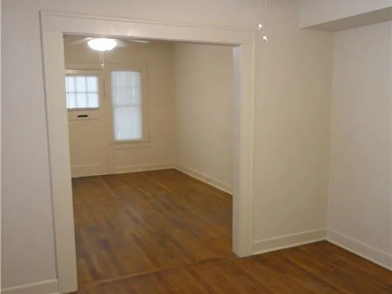 707 1/2 Graham Pl — Photo 7