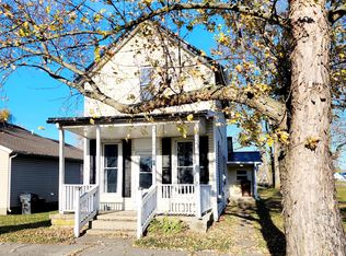 16 S Main St, Jeffersonville, OH 43128