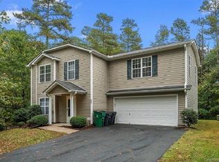 818 Mount Holly Huntersville Rd, Charlotte, NC 28214