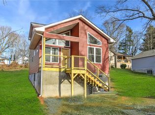 39 East St, Asheville, NC 28803